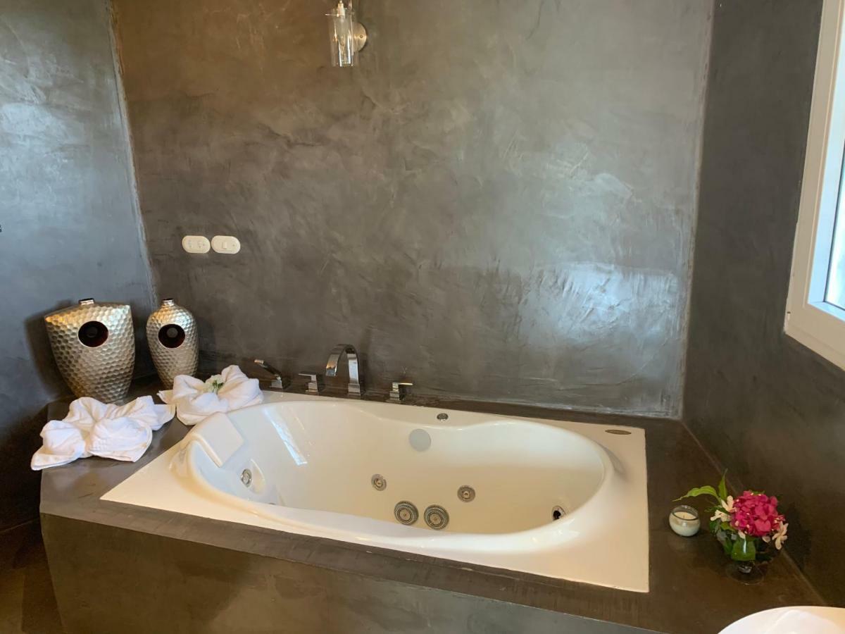 Boca Brava Paradise Bed & Breakfast โบกา ชิกา ภายนอก รูปภาพ
